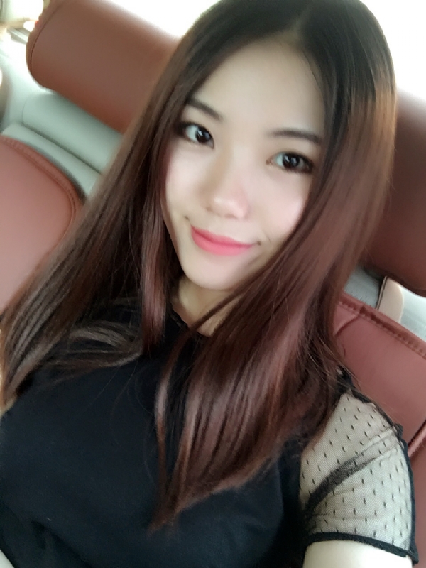 盛开的花朵的第二张照片--大庆相亲服务中心