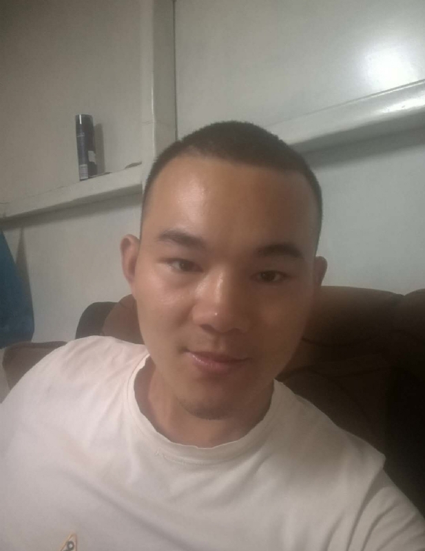 小強。。的第一张照片--大庆相亲服务中心