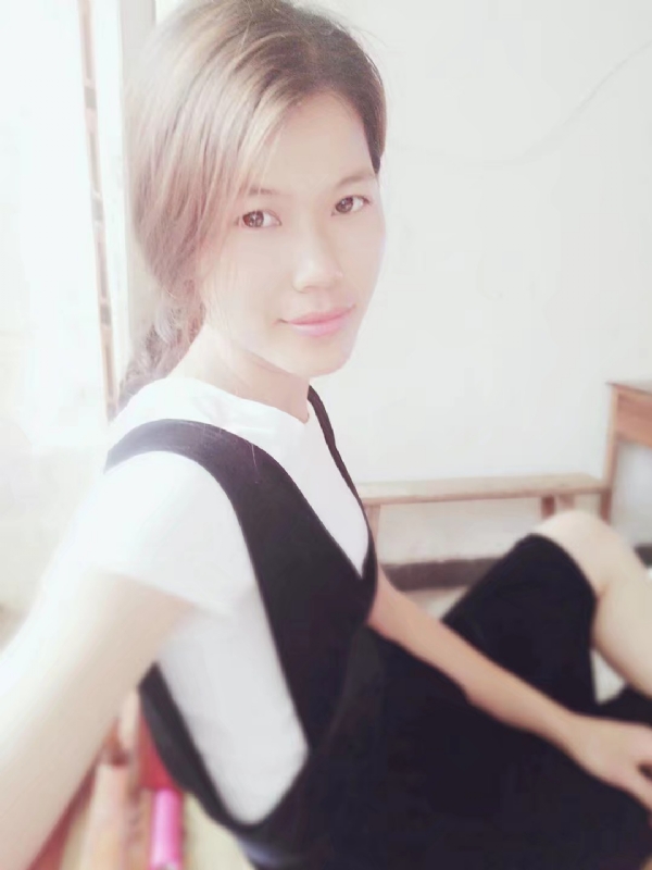 婷婷的第一张照片--大庆相亲服务中心