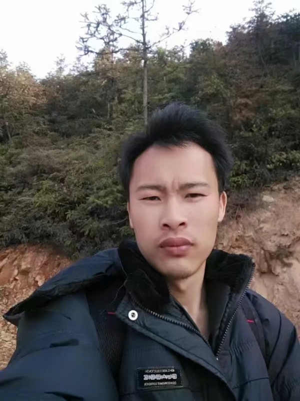 高富帅的第一张照片--大庆相亲服务中心