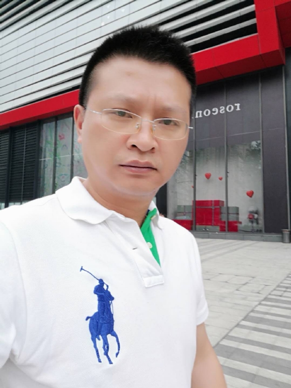 硬汉的第一张照片--大庆相亲服务中心