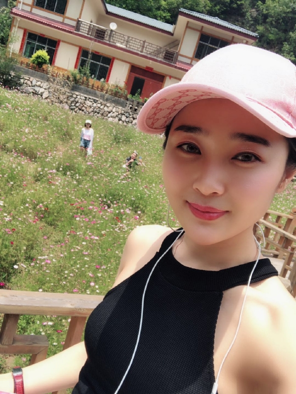 诗琪的第二张照片--大庆相亲服务中心