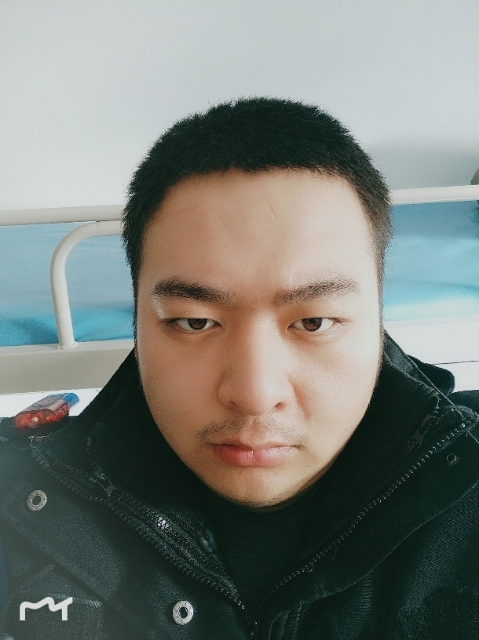 负重前行的第一张照片--大庆相亲服务中心