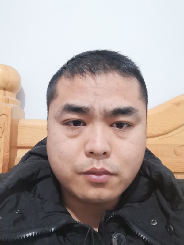 真诚的第一张照片--大庆相亲服务中心