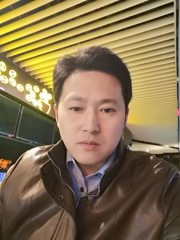 只为伊人醉的第一张照片--大庆相亲服务中心