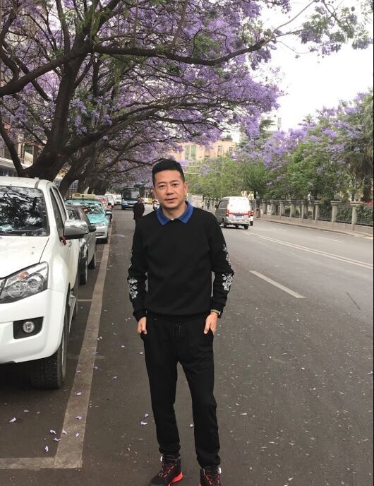 宁静致远的第一张照片--大庆相亲服务中心