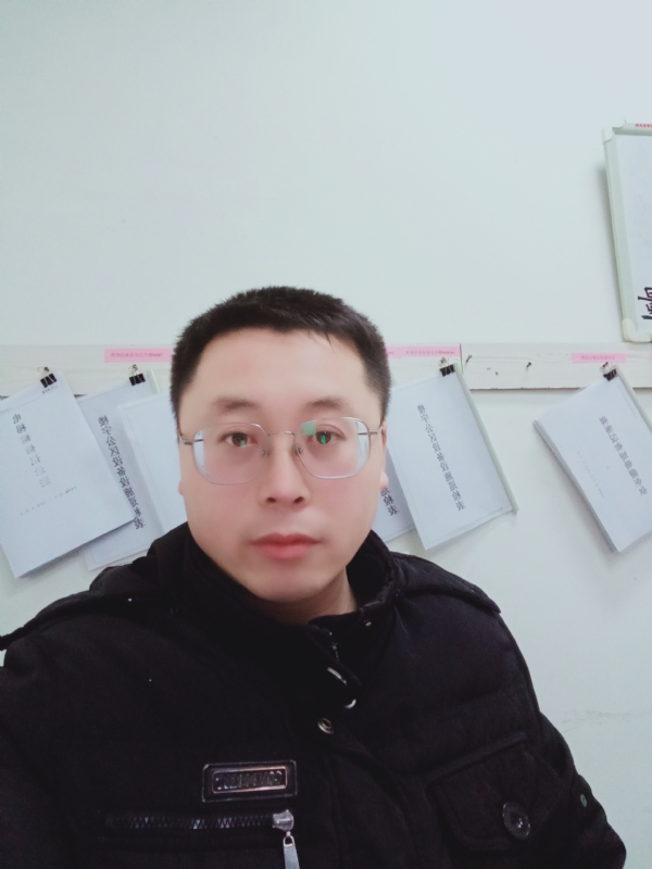 一头猪的第一张照片--大庆相亲服务中心