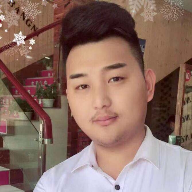 孤独的小飞象的第一张照片--大庆相亲服务中心