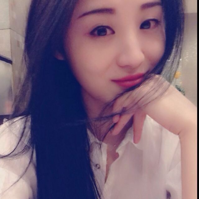 在水一方的第一张照片--大庆相亲服务中心