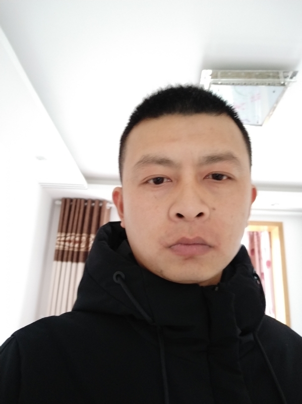 吴伟899的第一张照片--大庆相亲服务中心