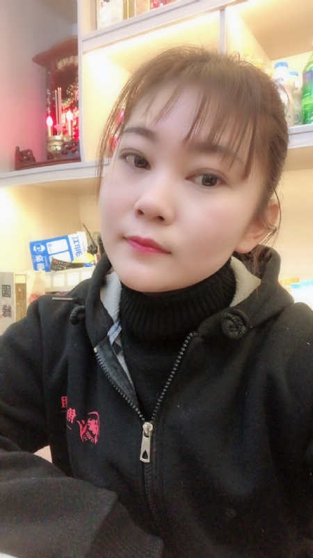 泡沫的第一张照片--大庆相亲服务中心