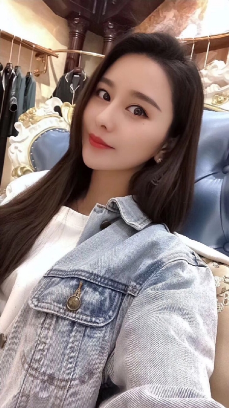 李珊珊的第一张照片--大庆相亲服务中心
