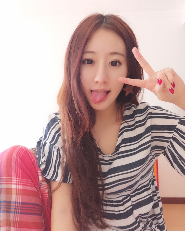 没有故事的女同学的第三张照片--大庆相亲服务中心