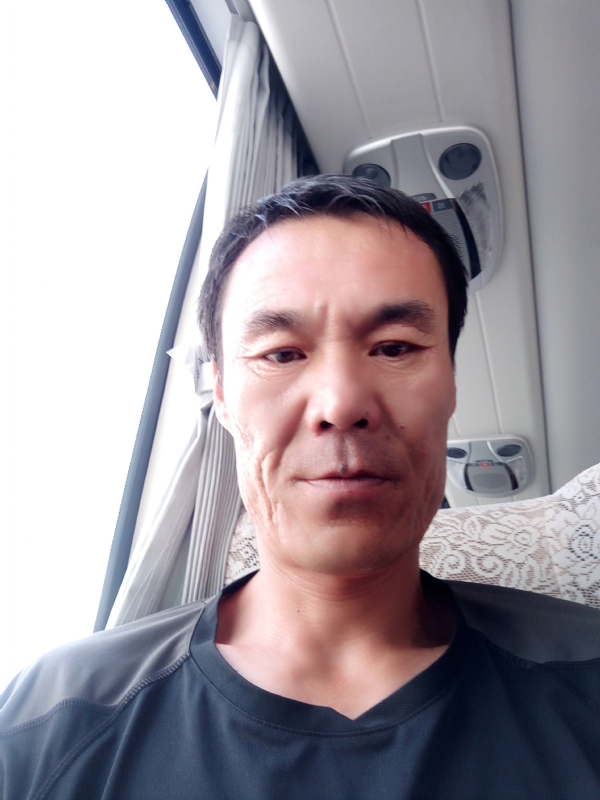 真心诚意的第一张照片--大庆相亲服务中心