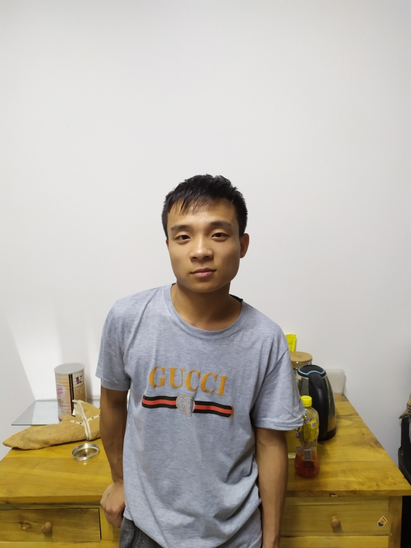 站着等你三千年的第一张照片--大庆相亲服务中心