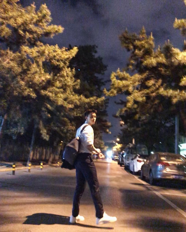 深海的第二张照片--大庆相亲服务中心