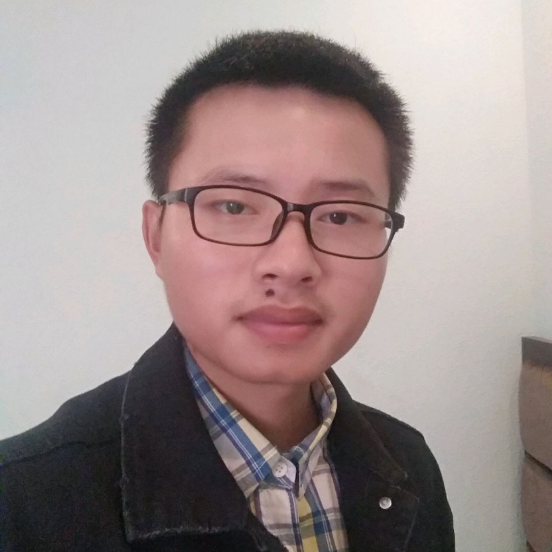 一只独行的猪的第一张照片--大庆相亲服务中心