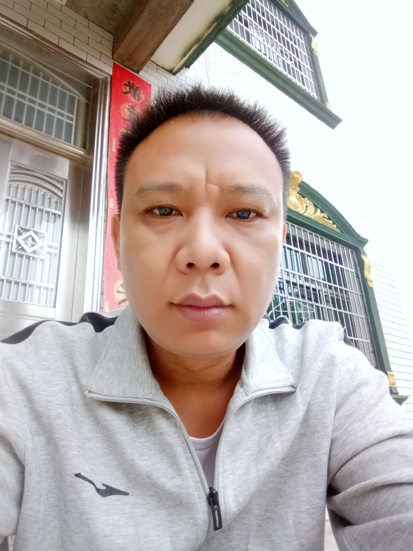 随缘的第一张照片--大庆相亲服务中心