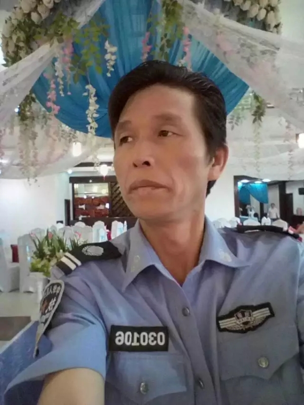 卧窗听雨的第二张照片--大庆相亲服务中心