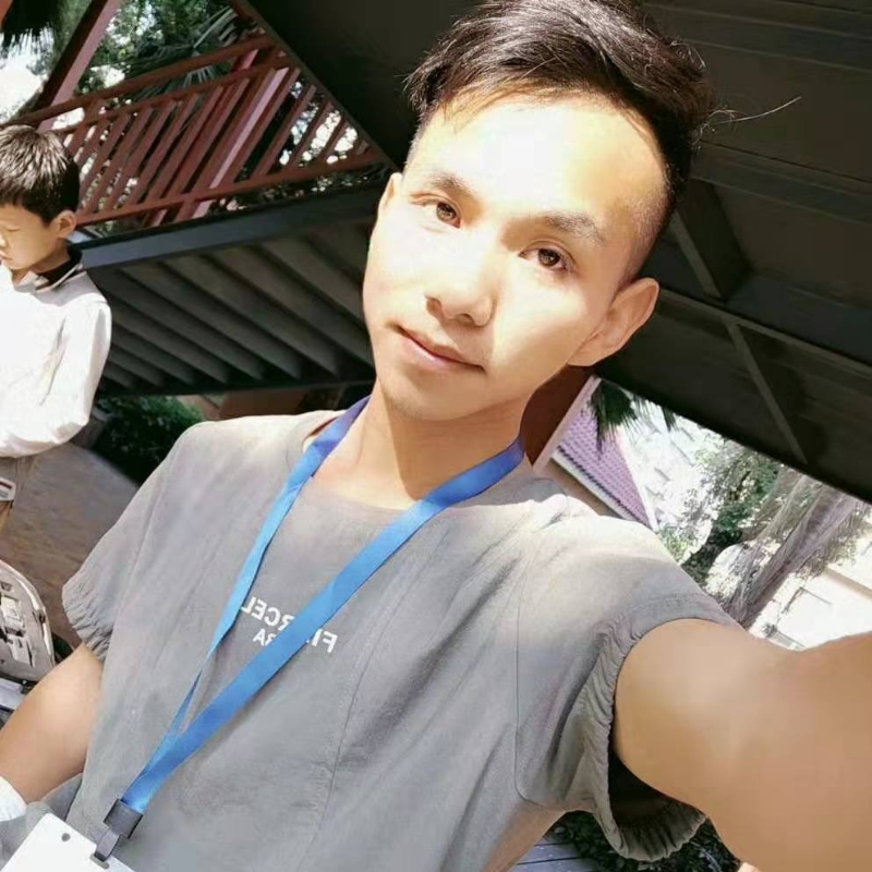 公子你好的第一张照片--大庆相亲服务中心