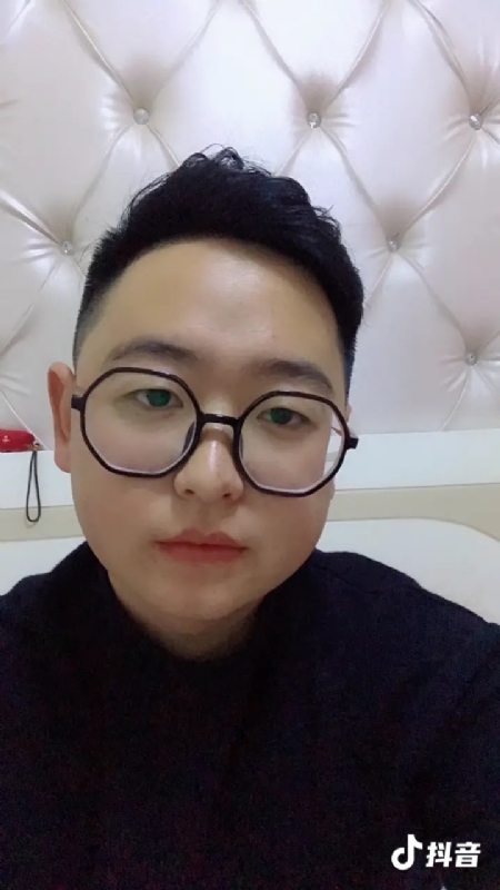 杰森的第一张照片--大庆相亲服务中心