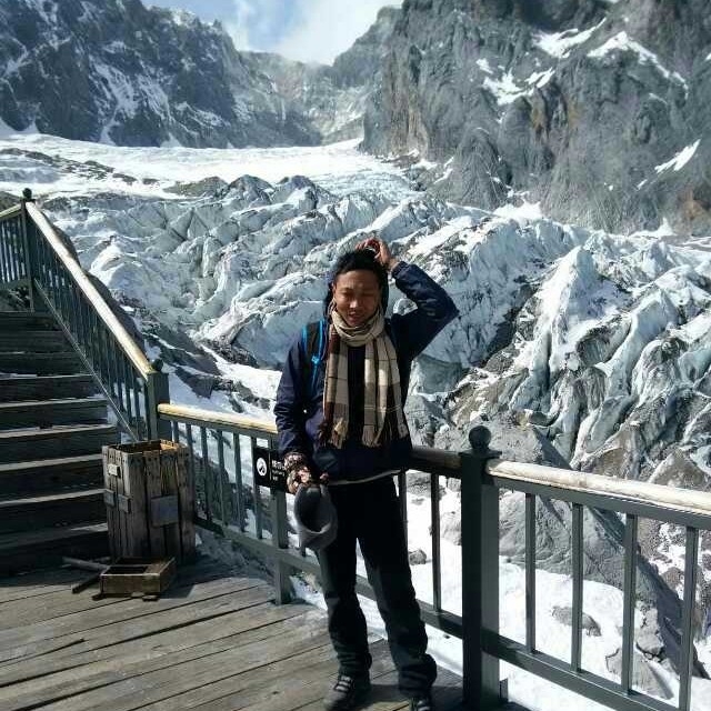 眯眯的第一张照片--大庆相亲服务中心