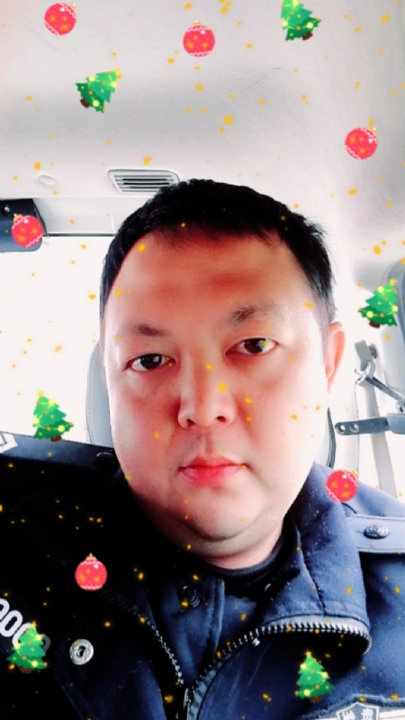 恨孤独的第一张照片--大庆相亲服务中心