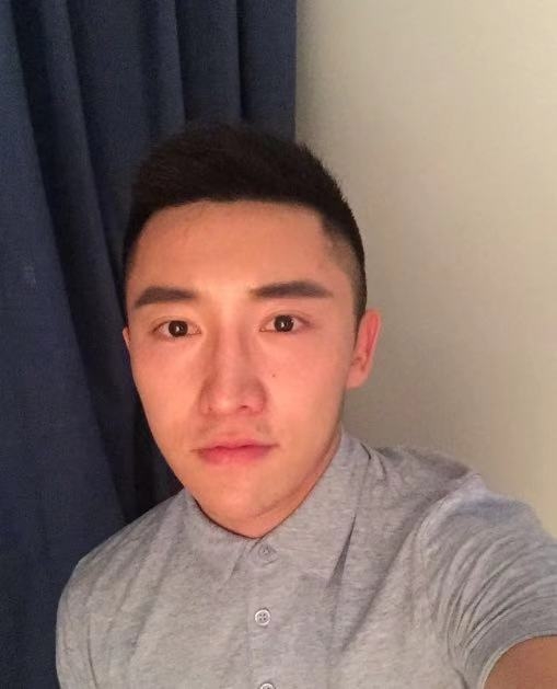 灰太狼的第一张照片--大庆相亲服务中心