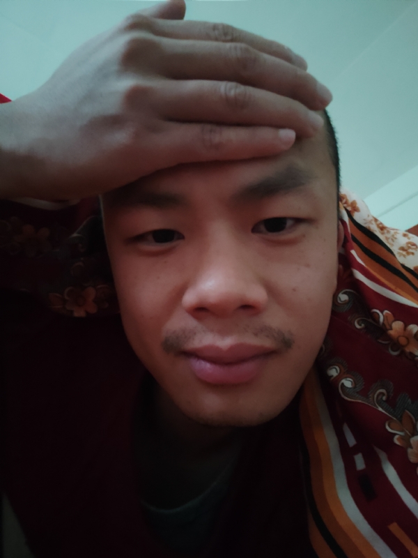 开心鬼在哪呢的第一张照片--大庆相亲服务中心