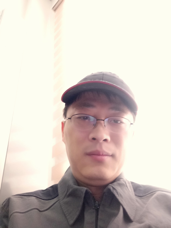 小马哥的第一张照片--大庆相亲服务中心