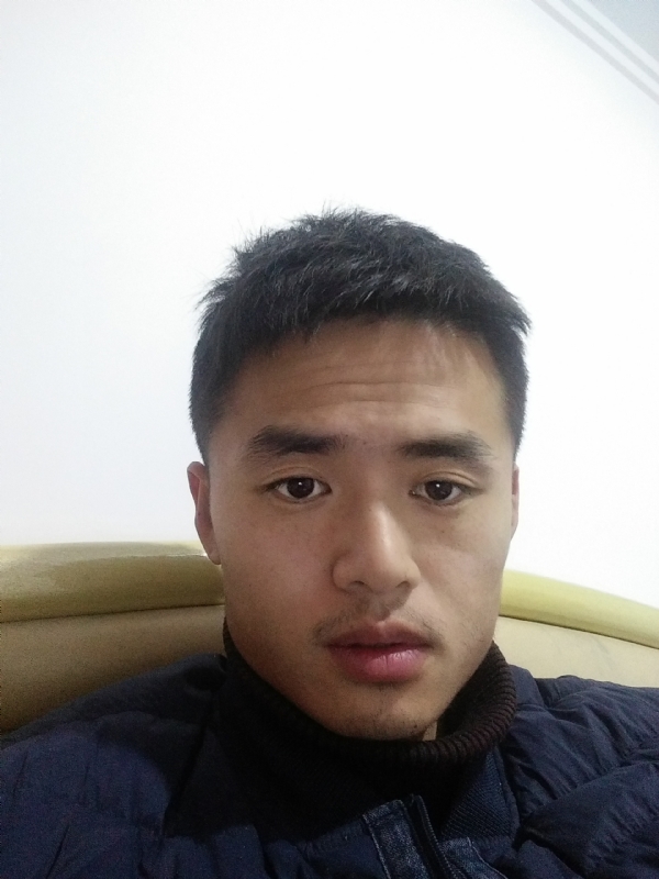 王的第一张照片--大庆相亲服务中心
