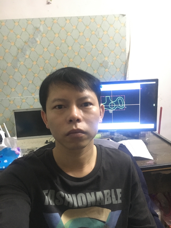 黄叶枫的第一张照片--大庆相亲服务中心