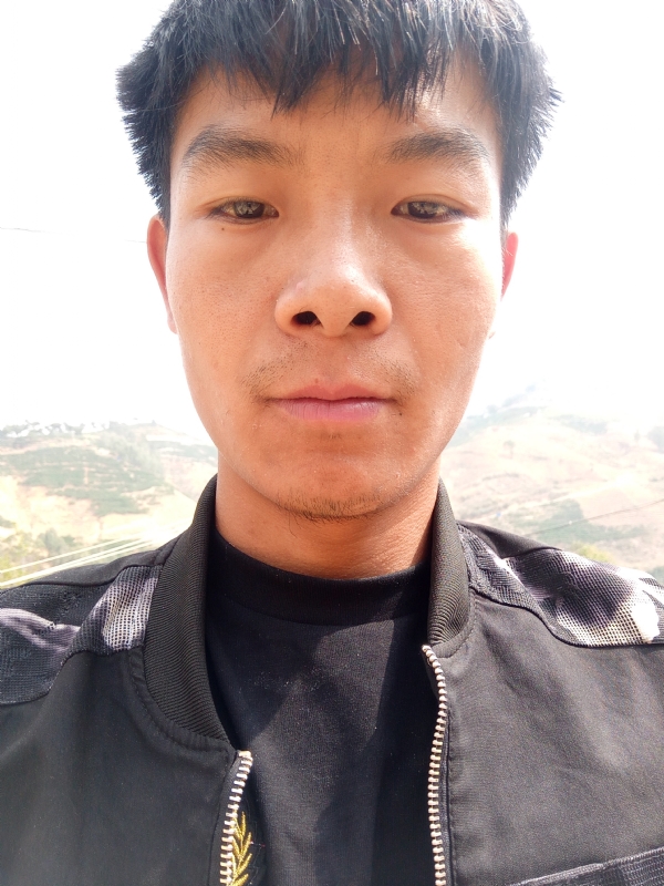 唐伟的第一张照片--大庆相亲服务中心