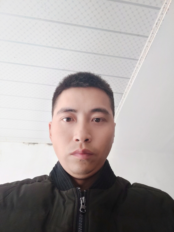 远望星空的第一张照片--大庆相亲服务中心