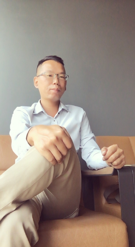 LI的第一张照片--大庆相亲服务中心