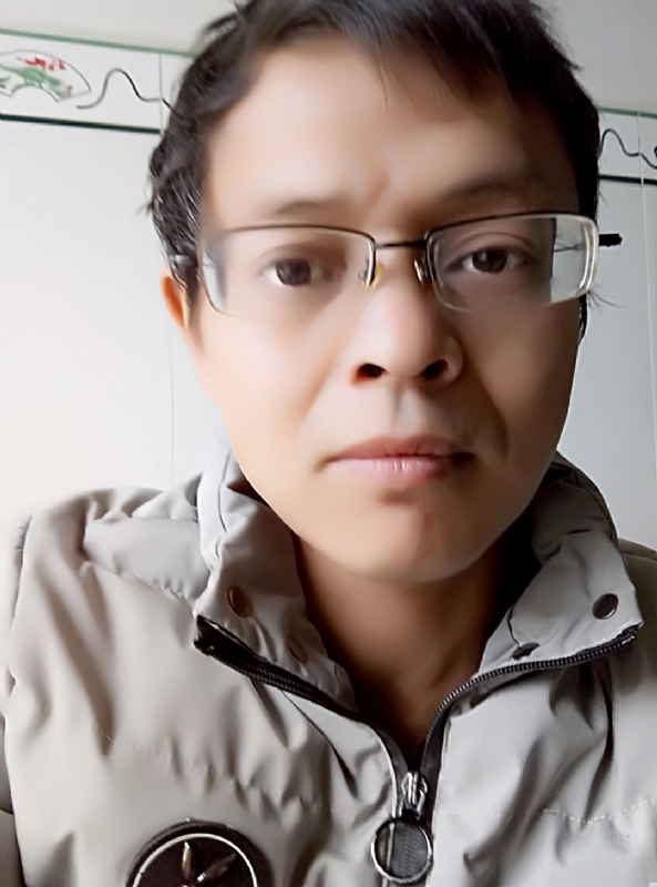 小吴的第一张照片--大庆相亲服务中心