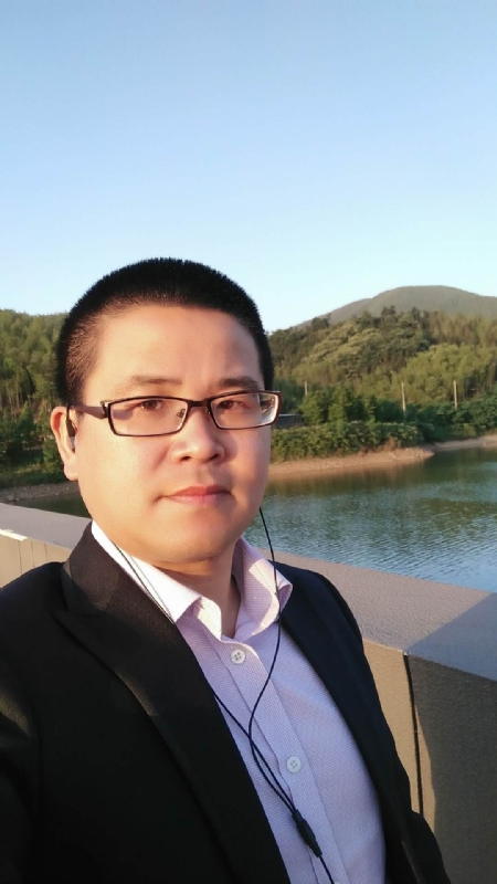 顾律师的第三张照片--大庆相亲服务中心