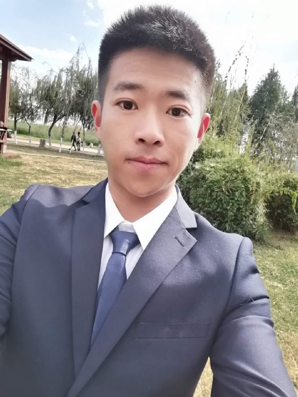 昌先生的第一张照片--大庆相亲服务中心
