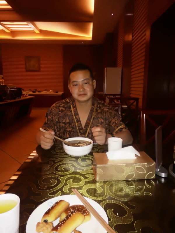 会飞的鱼的第一张照片--大庆相亲服务中心