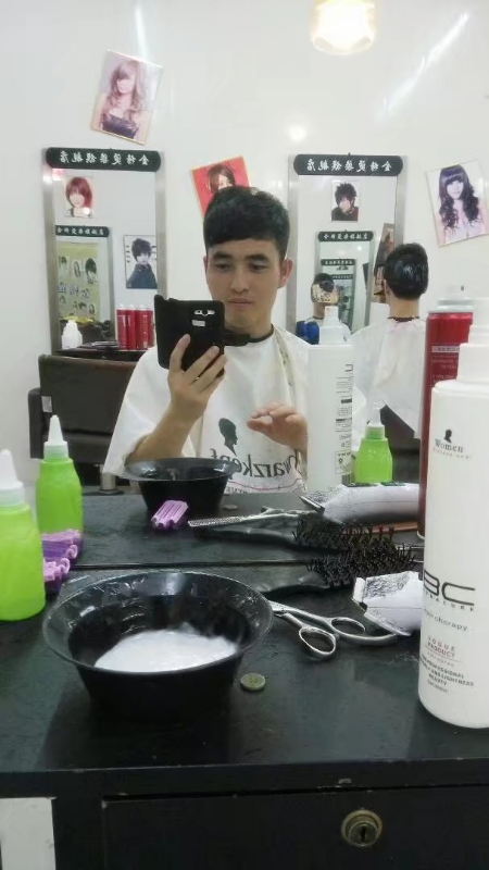 牛郎的第二张照片--大庆相亲服务中心