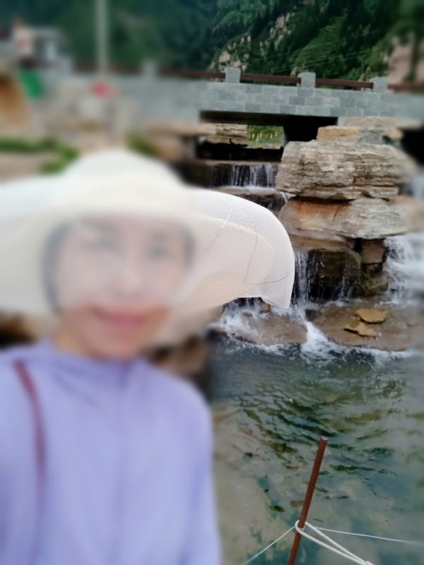 沥秋的第一张照片--大庆相亲服务中心