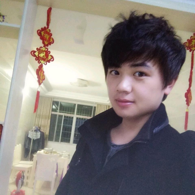 凤凰机器人卡卡老师的第一张照片--大庆相亲服务中心