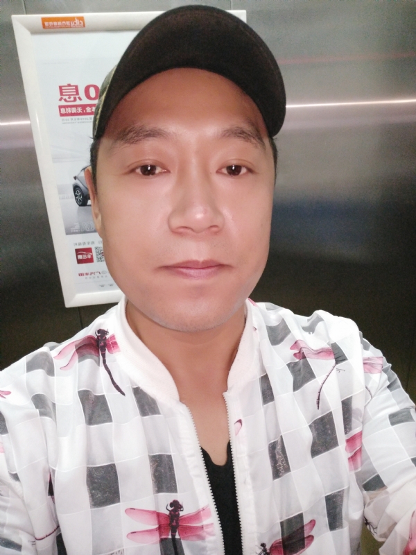 hainy的第一张照片--大庆相亲服务中心