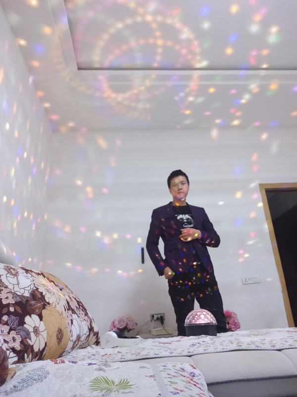 慕凡的第一张照片--大庆相亲服务中心