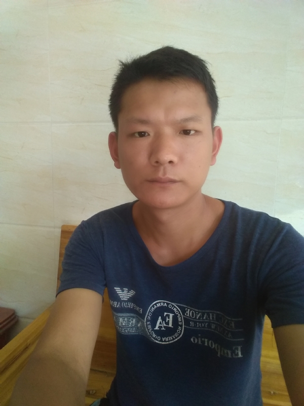 辉的第一张照片--大庆相亲服务中心