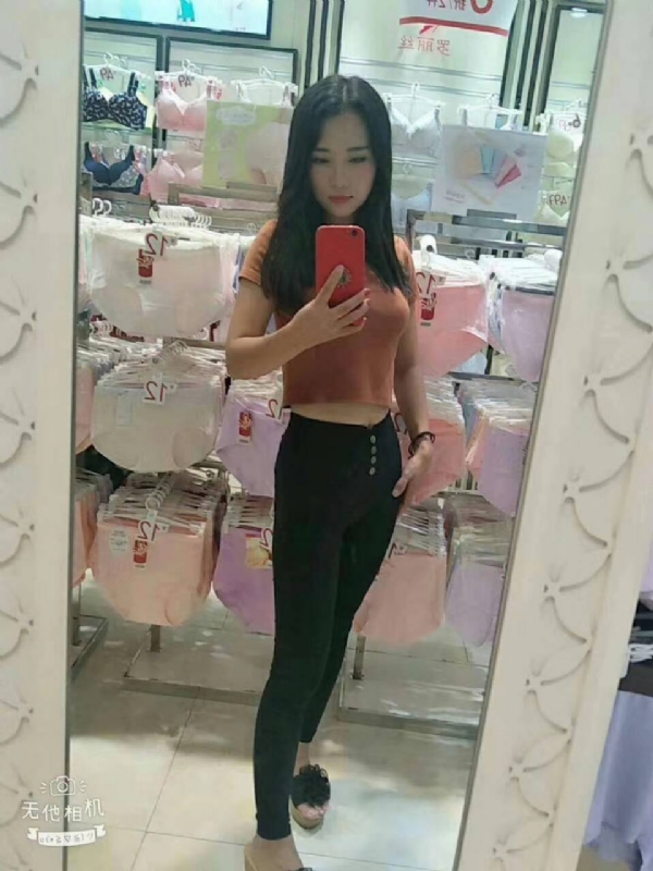 小可爱的第一张照片--大庆相亲服务中心