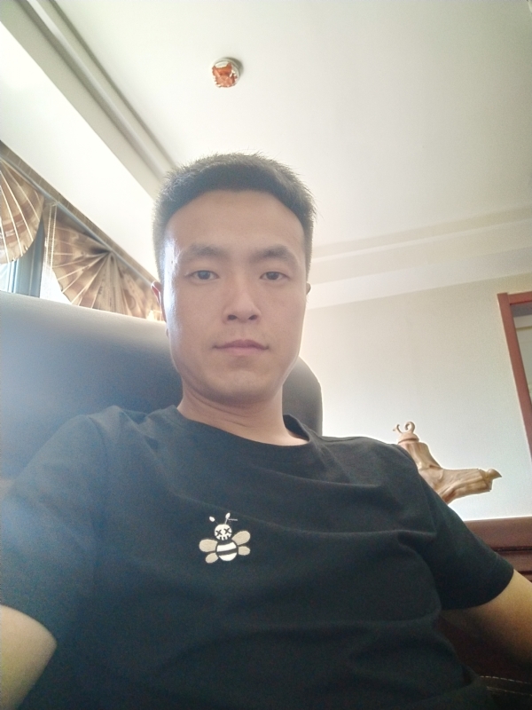 董星星的第一张照片--大庆相亲服务中心