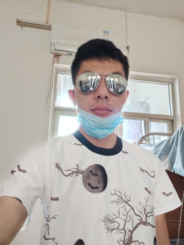 馨荣的第二张照片--大庆相亲服务中心