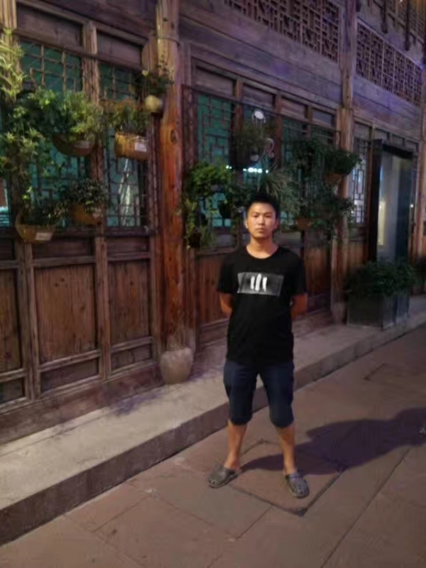 回忆的第一张照片--大庆相亲服务中心