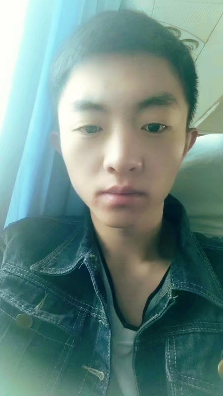 小手冰凉的第一张照片--大庆相亲服务中心